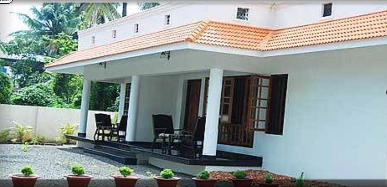 Palmy Residency Apartamento Alappuzha Exterior foto